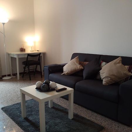 Kibilu - Via F. Aporti Apartment Milan Bagian luar foto