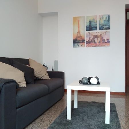 Kibilu - Via F. Aporti Apartment Milan Bagian luar foto
